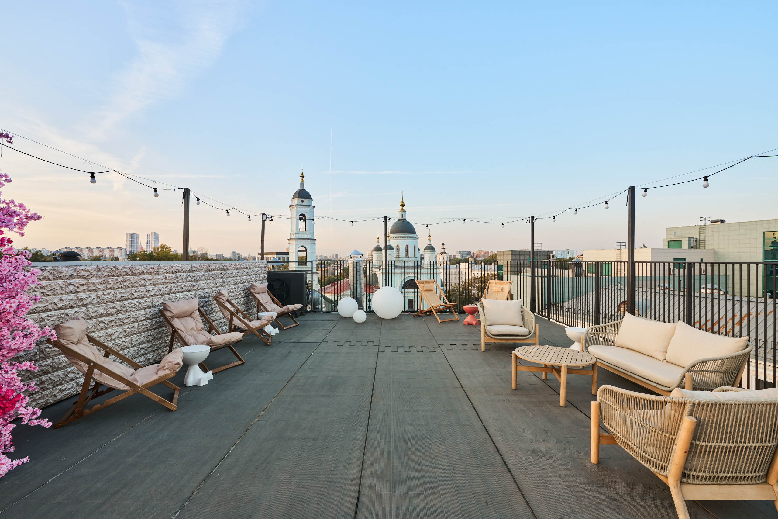 АВТОРСКИЕ ЛОФТЫ НА КРЫШЕ